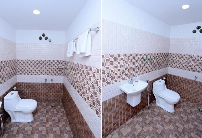 غرفة كلاسيكية ثلاثية, Oyo Flagship Hotel Munnar Kairali