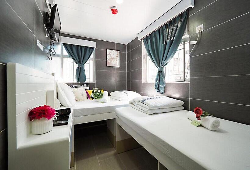 اتاق استاندارد سه نفره, Hk International Hostel