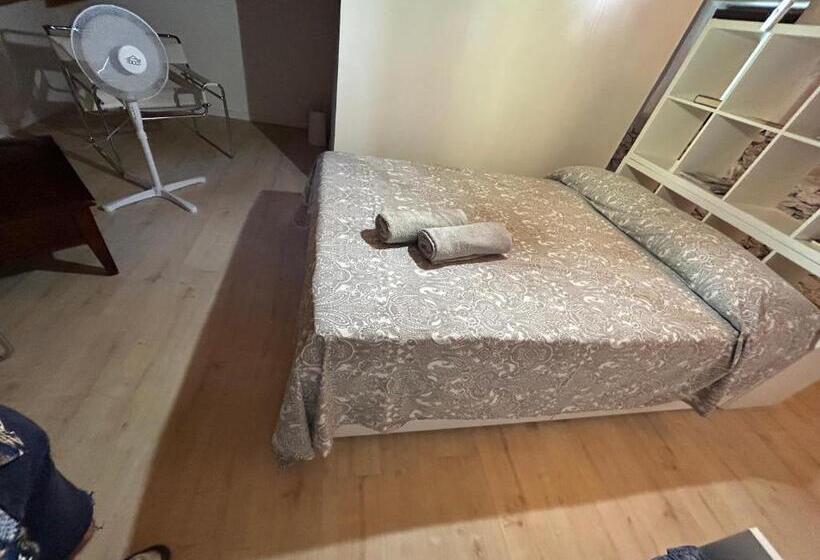 Maison 1 Chambre, Kasa