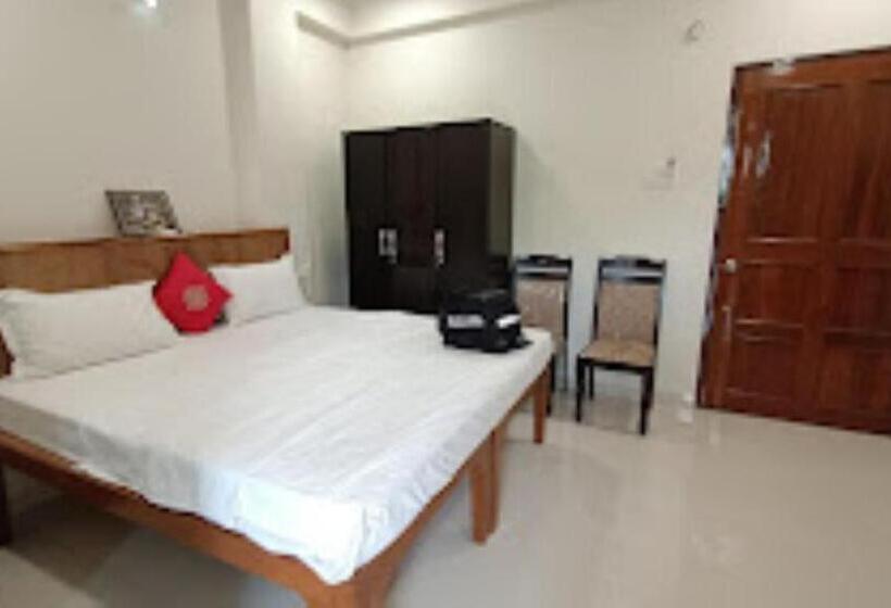 Quarto Estandar, Aamantran@fortmaheshwar,maheshwar