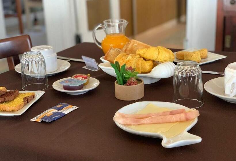 חדר קלאסי לארבעה, Atlantico