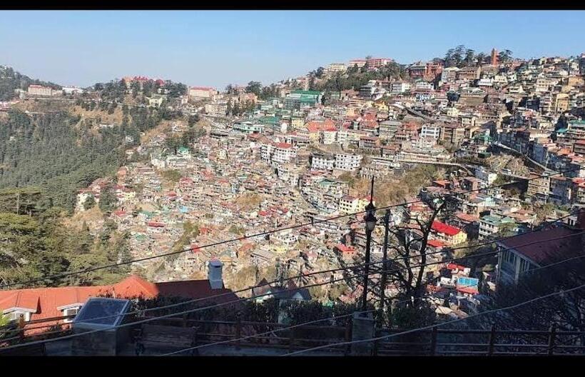 Quarto Estandar Vista Montanha, Chandan
