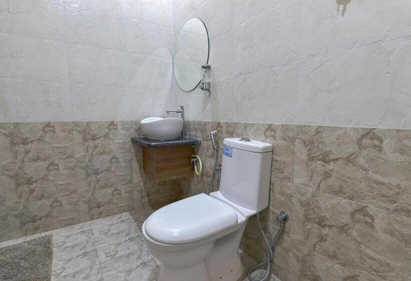 디럭스 룸 킹사이즈 침대, Vibha Palace