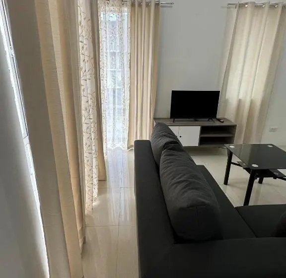 Deluxe Studio, Minglanilla Modena Townsquare