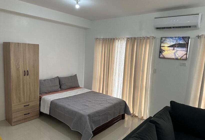 디럭스 스튜디오, Minglanilla Modena Townsquare