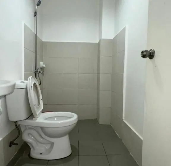 Deluxe Studio, Minglanilla Modena Townsquare