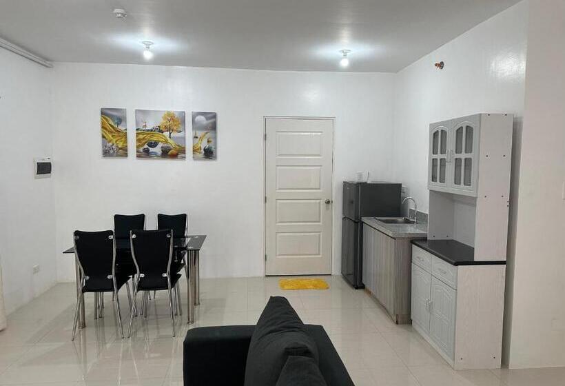 디럭스 스튜디오, Minglanilla Modena Townsquare