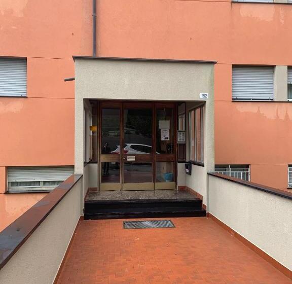 バスルーム共有のトリプルスタンダード, Erzelli S House By Smart Home, Apt A Con 3 Camere