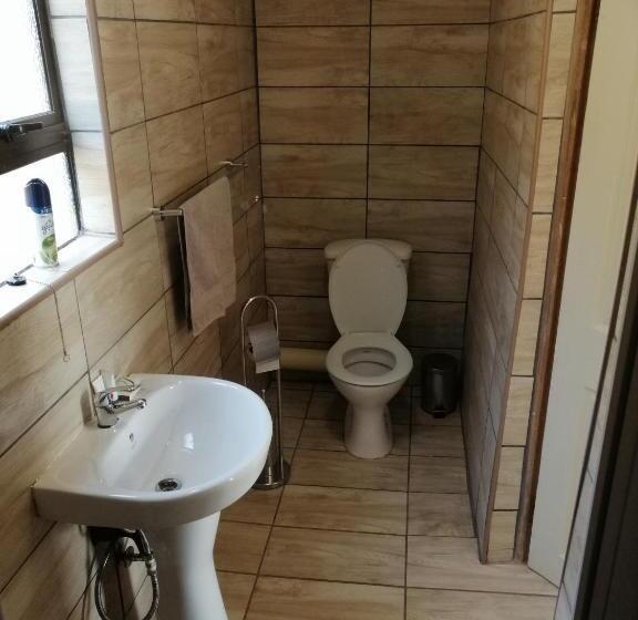 Номер Economy, Kanyane Lodge