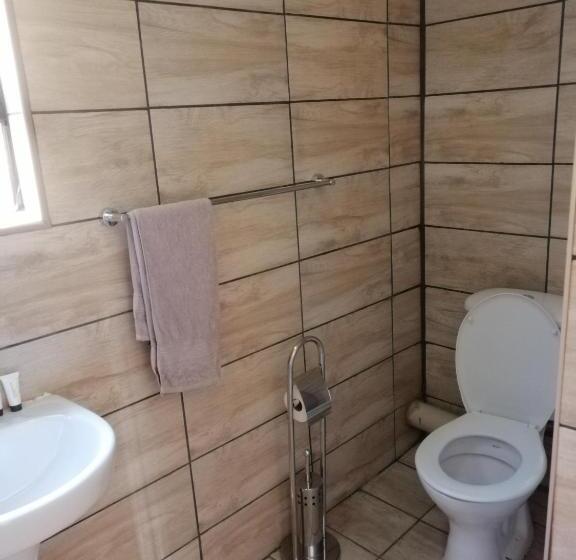 Номер Economy, Kanyane Lodge