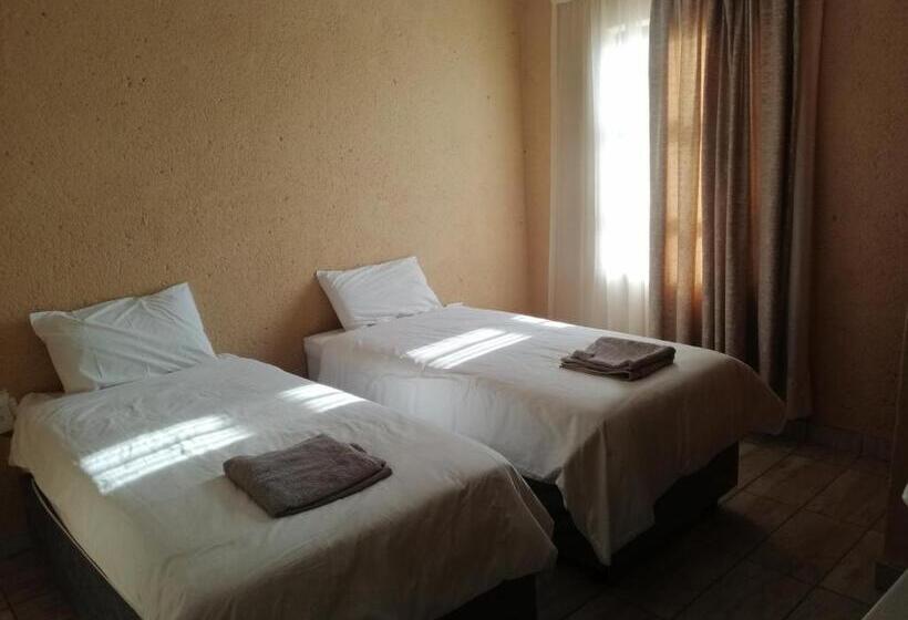 Номер Economy, Kanyane Lodge