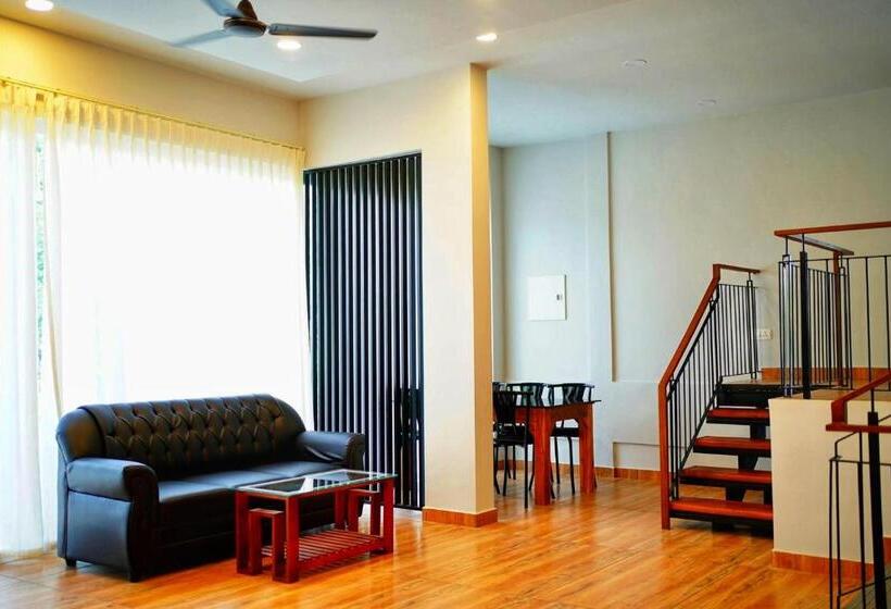 3 Sovrums Standard Bungalow, Chempra Peak View   Private Pool Villa