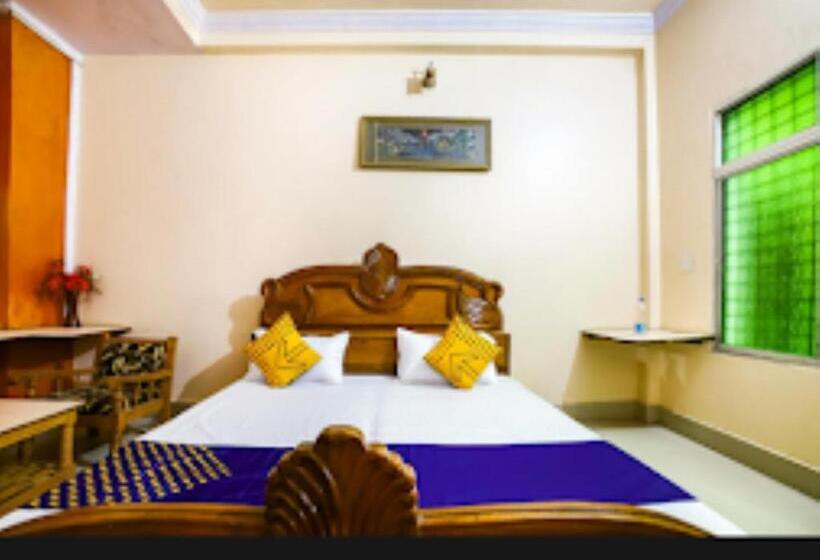 Deluxe Room, Radhika Kunj Palace,chhatarpur