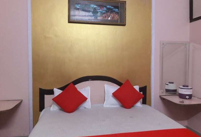 Deluxe Room, Radhika Kunj Palace,chhatarpur