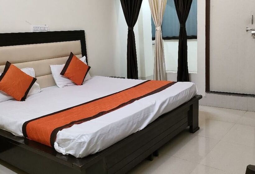 Standard Room, Radhika Kunj Palace,chhatarpur