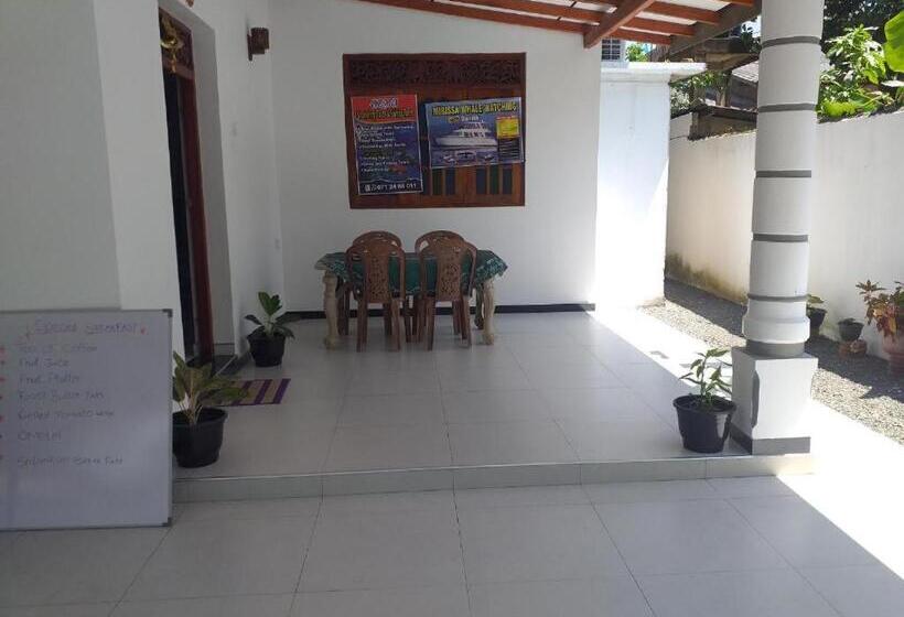 ガーデンビュースタンダードルーム, Mirissa Home Guest