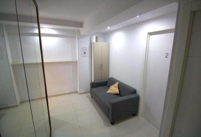 اتاق عادی, Tus Habitaciones En Ruzafa