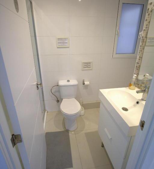 اتاق عادی, Tus Habitaciones En Ruzafa