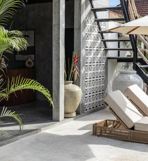 חדר סטנדרט נוף לבריכה, Kano Twin