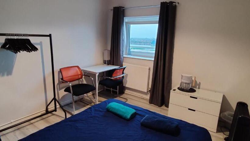 スタンダードルーム, London City Airport   Rooms