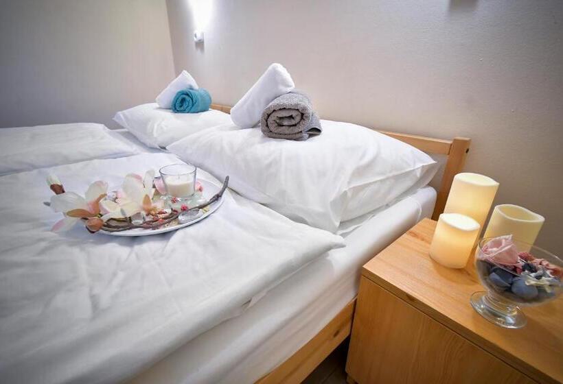 Шале Superior 1 Спальня, Szentesi Sport  és üdülőközpont