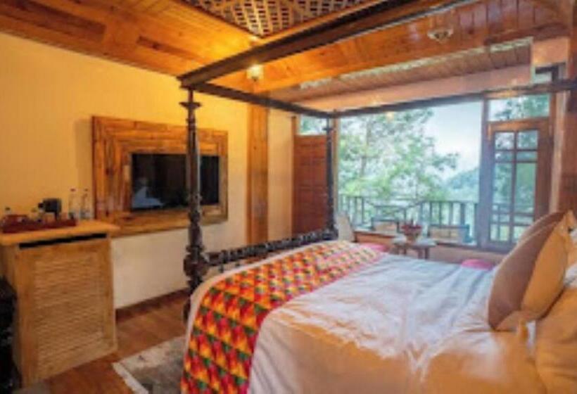 带大床的豪华间, Chillaru Spa & Resort Dharan