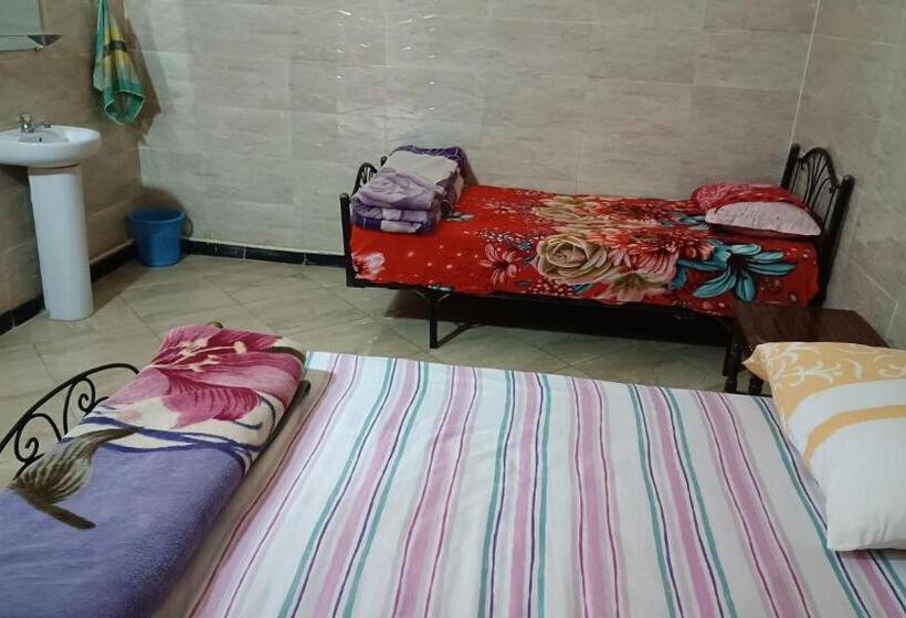 스탠다드 룸 공동 욕실, Hôtel Essalam