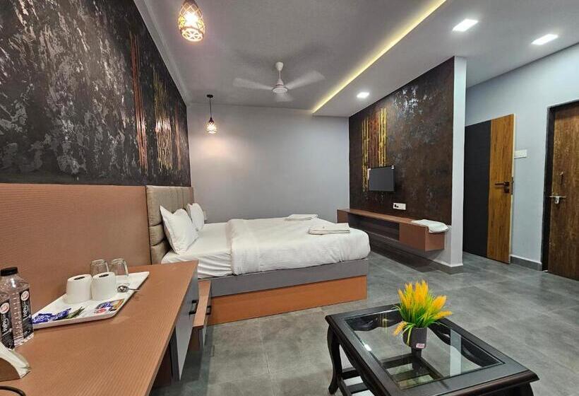 غرفة ديلوكس, Happy Stay Kolhapur 2 Km From Kolhapur Airport