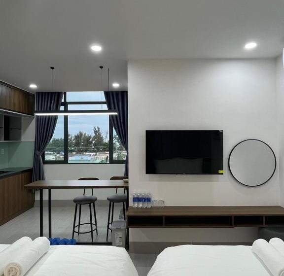 اتاق استاندارد, Lagi Beach