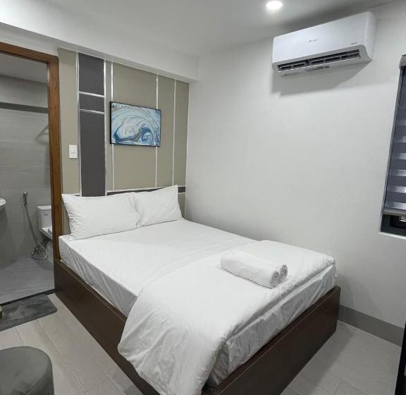 اتاق استاندارد, Lagi Beach