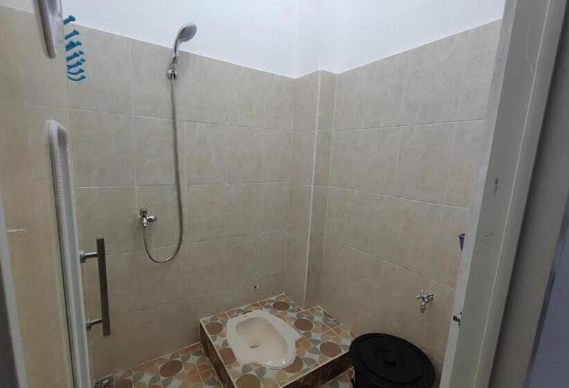 חדר בסיסי, Spot On 93350 Alnasya Syariah