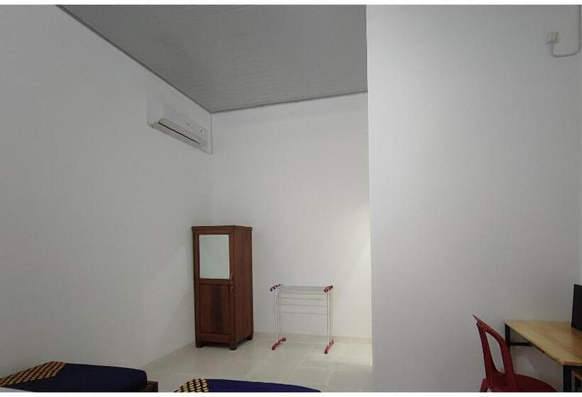 חדר בסיסי, Spot On 93350 Alnasya Syariah