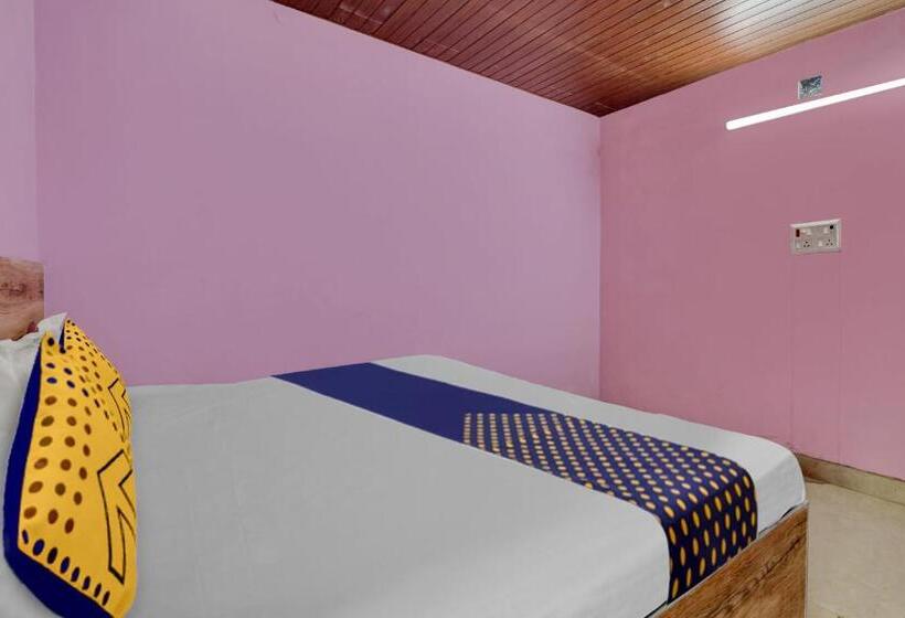 חדר סטנדרט, Spot On Lambacingi Grands