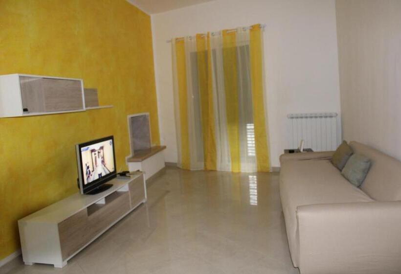 غرفة قياسية مزوَّدة بشُرفة, Affittacamere Monte Olimpo