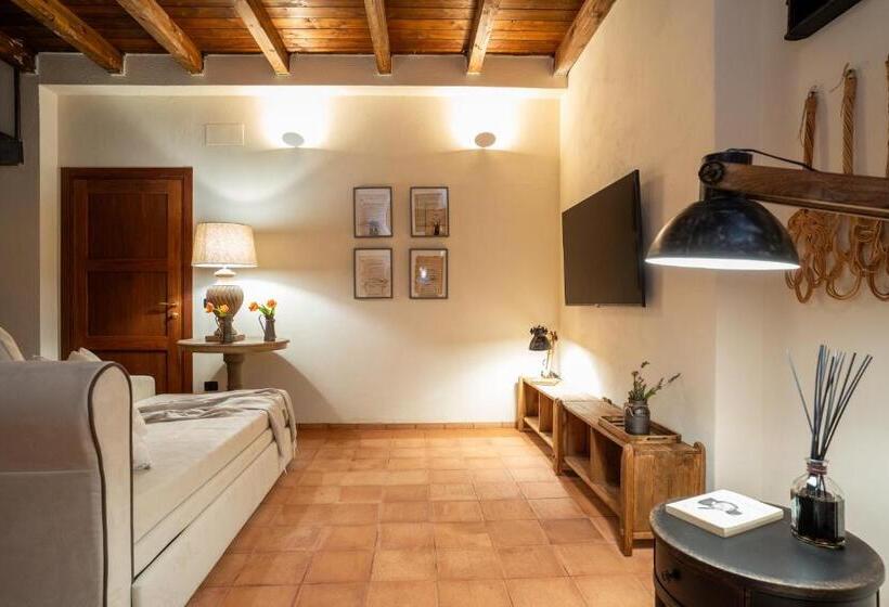 سوییت با چشمانداز دریا, Palazzo Principi Lanza