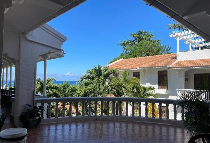 اتاق خانوادگی, Villa Apolonia Resort