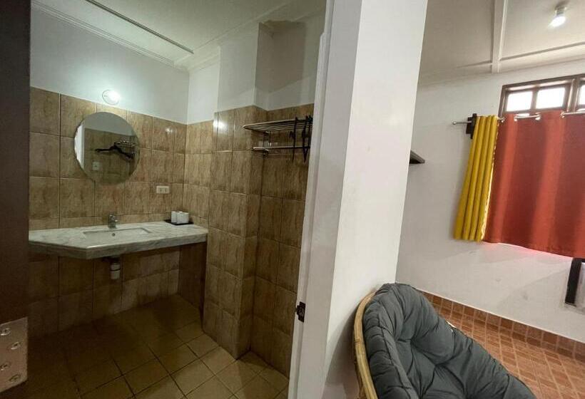 اتاق خانوادگی, Villa Apolonia Resort