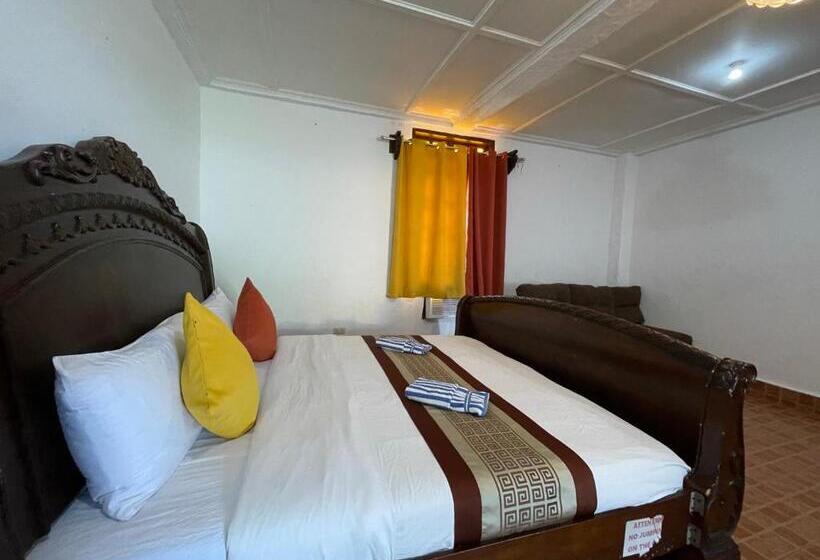 سوییت, Villa Apolonia Resort
