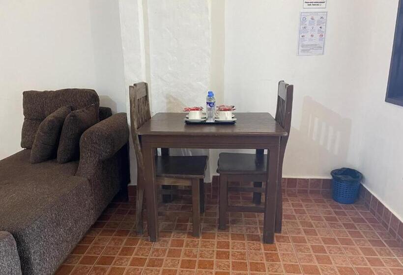 سوییت, Villa Apolonia Resort