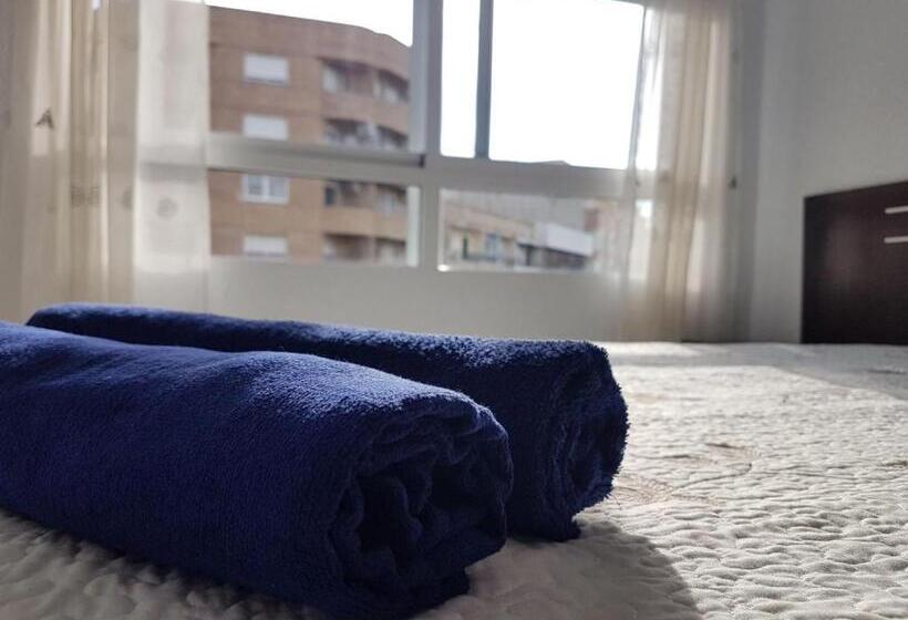آپارتمان 1 خوابه همکف, Apartamentos Bulevar