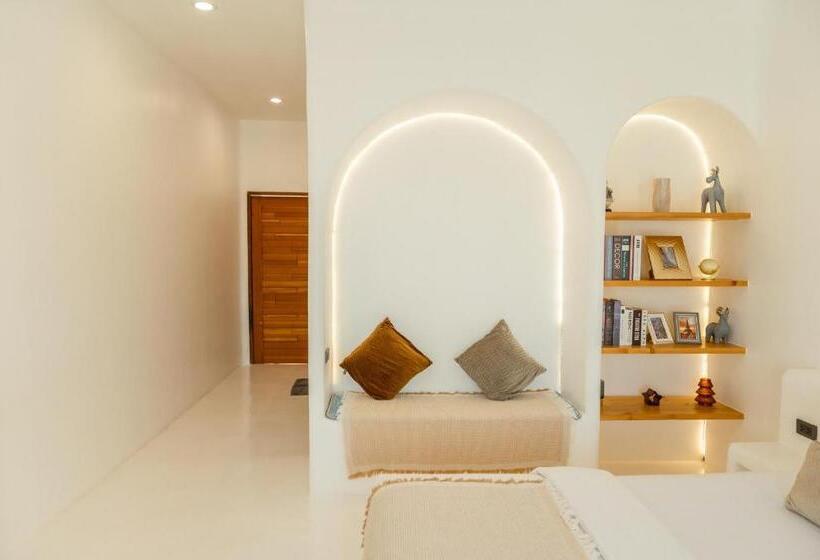 Вилла с 1 спальней и бассейном, Kamari Cafe&resort Kohlarn คามารีคาเฟ่แอนด์รีสอร์ทเกาะล้าน