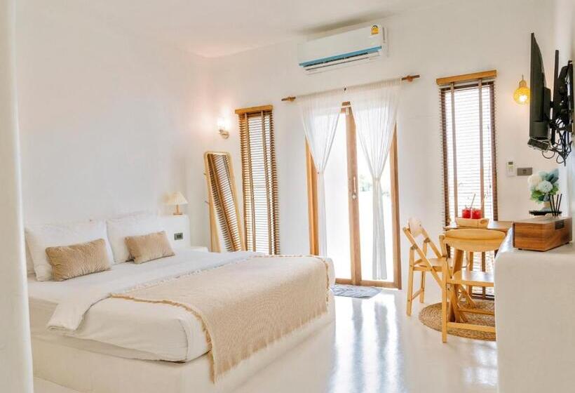 Вилла с 1 спальней и бассейном, Kamari Cafe&resort Kohlarn คามารีคาเฟ่แอนด์รีสอร์ทเกาะล้าน