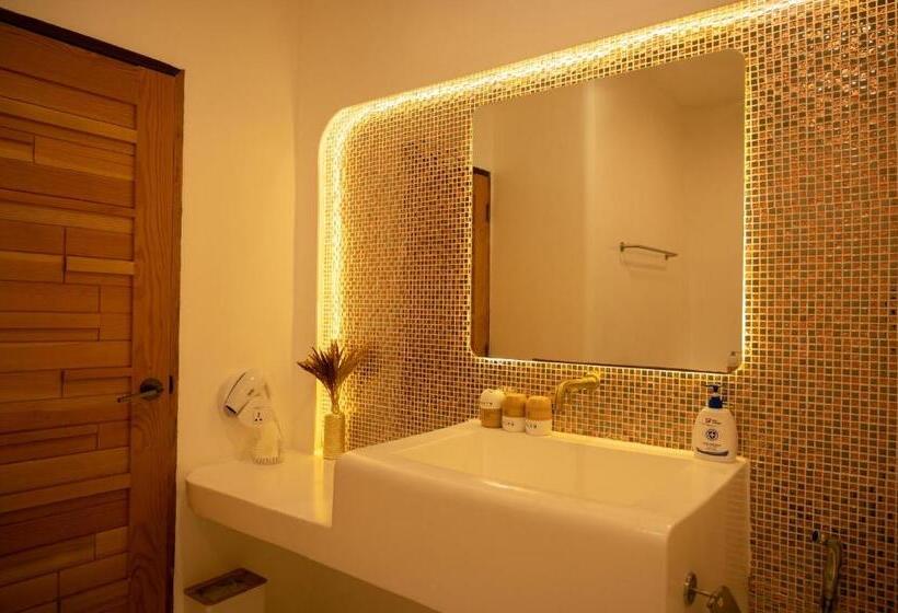 Вилла с 1 спальней и бассейном, Kamari Cafe&resort Kohlarn คามารีคาเฟ่แอนด์รีสอร์ทเกาะล้าน