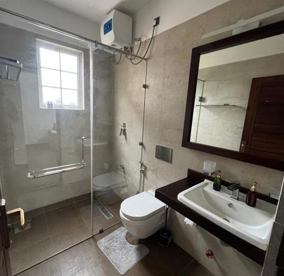 스탠다드 발코니 룸, Kensington Place