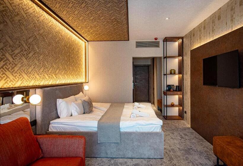 חדר סטנדרט פנימי, Bordűr Wellness Hotel Superior és Szőnyegmúzeum