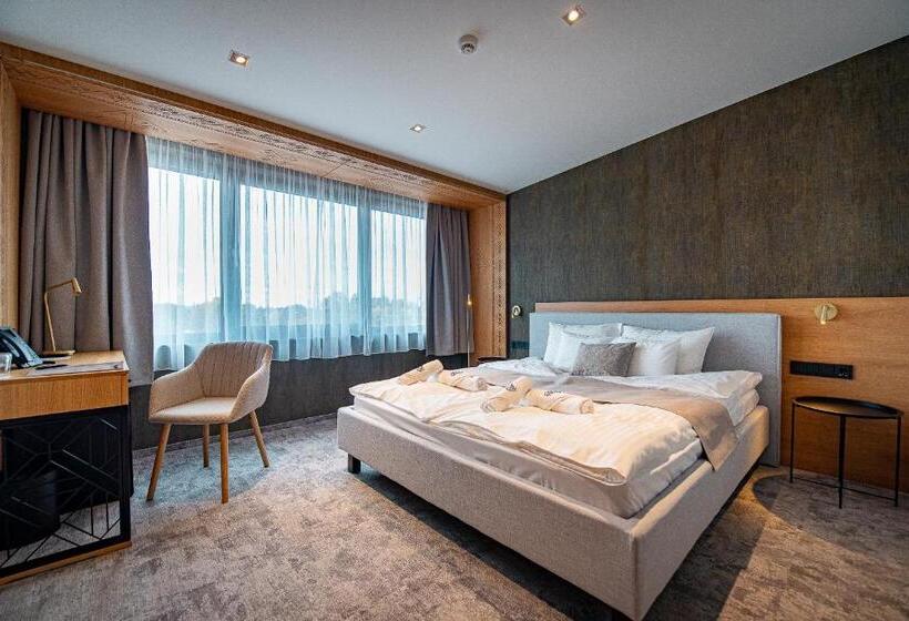 חדר סטנדרט, Bordűr Wellness Hotel Superior és Szőnyegmúzeum