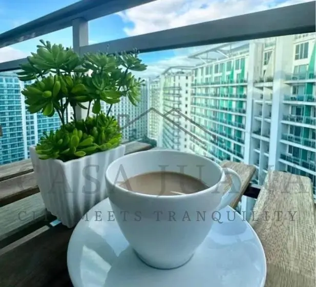 آپارتمان 1 خوابه با بالکن, Casa Juana