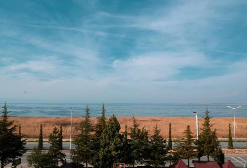 اتاق استاندارد سه نفره, Gürsoy Kampüs Otel