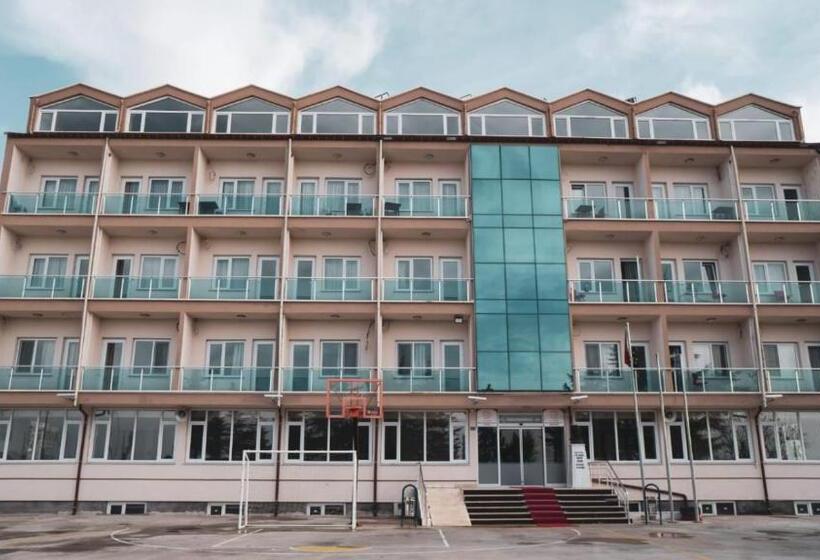 اتاق استاندارد سه نفره, Gürsoy Kampüs Otel