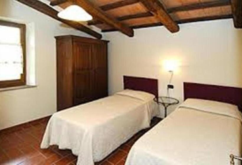 شقة غرفة واحدة, Genziana